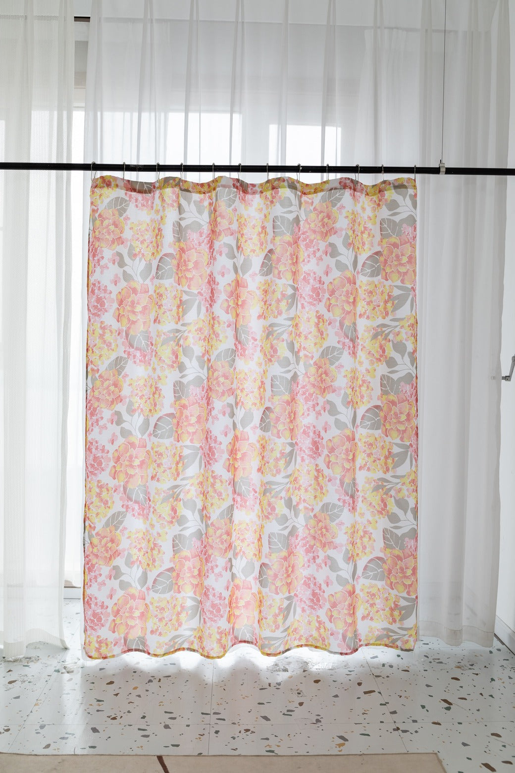 83006 Shower Curtain with hooks